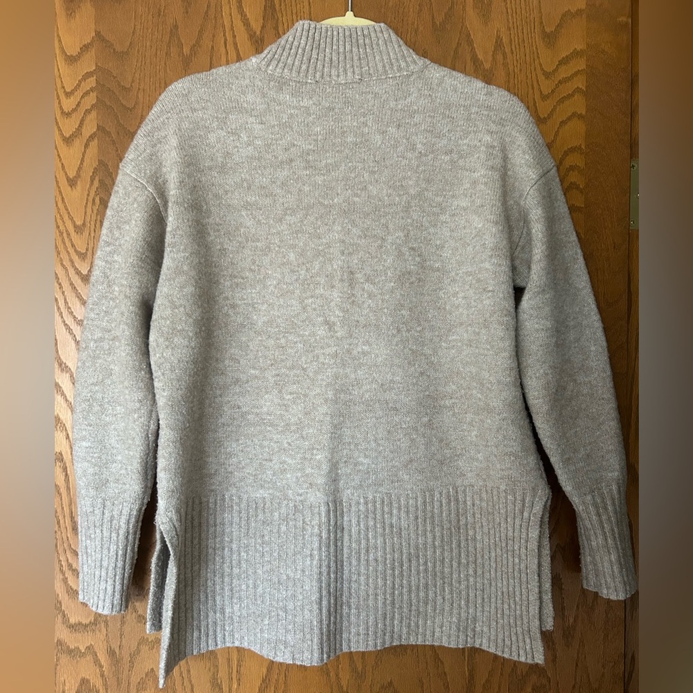 Simply Vera Vera Wang Light Beige/Tan Turtle Mockneck Sweater - Picture 2 of 6